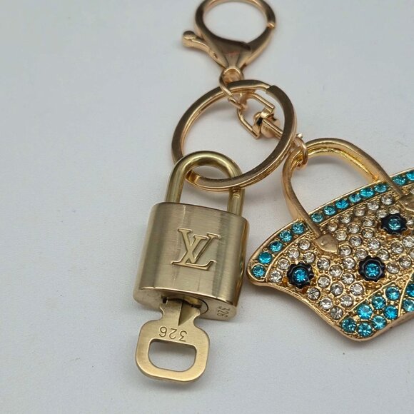 Authentic Louis Vuitton Lock & Key with unbranded Bag Keycharm, Keychain - Picture 8 of 9